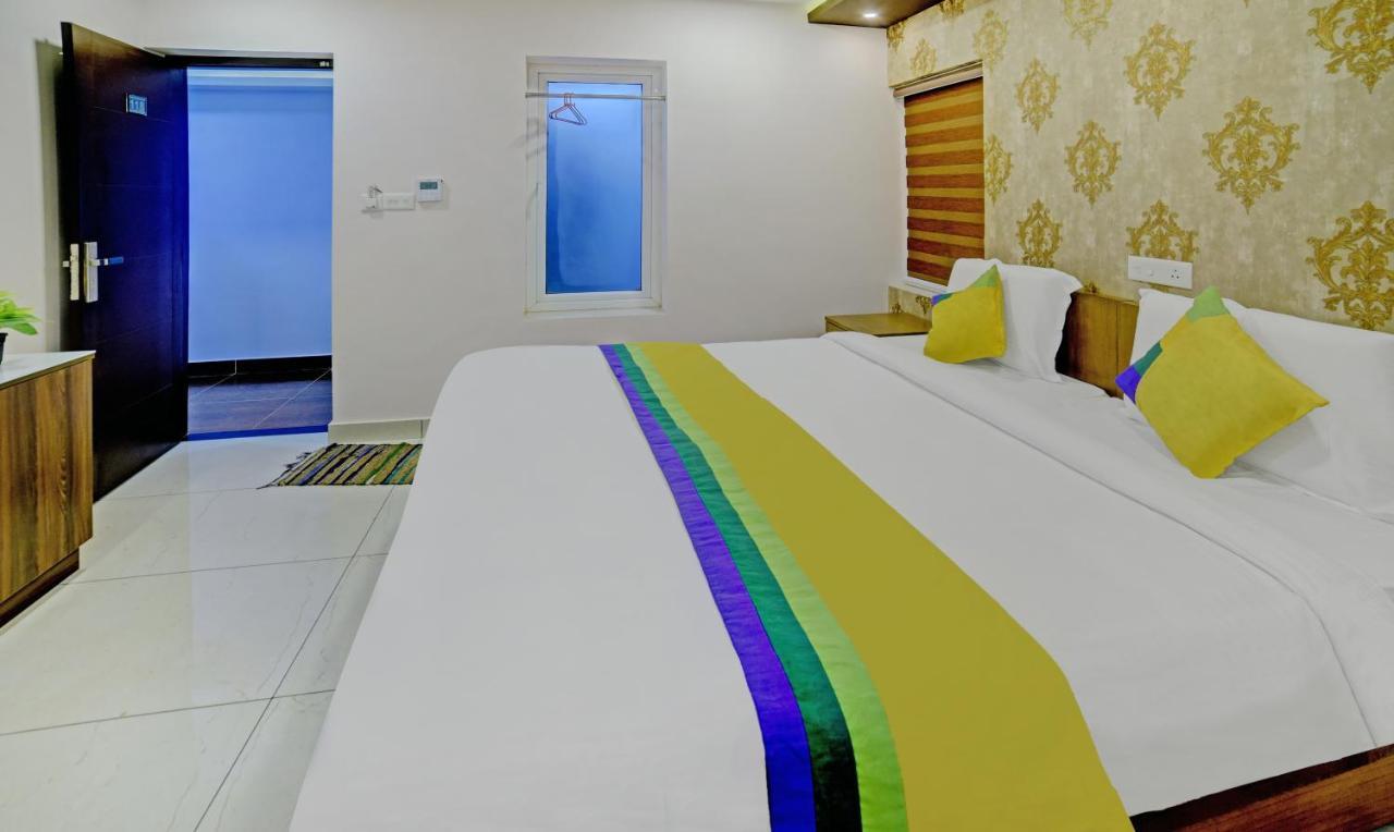 Treebo Trip Majestic Inn Thampanoor تريفِندرم المظهر الخارجي الصورة